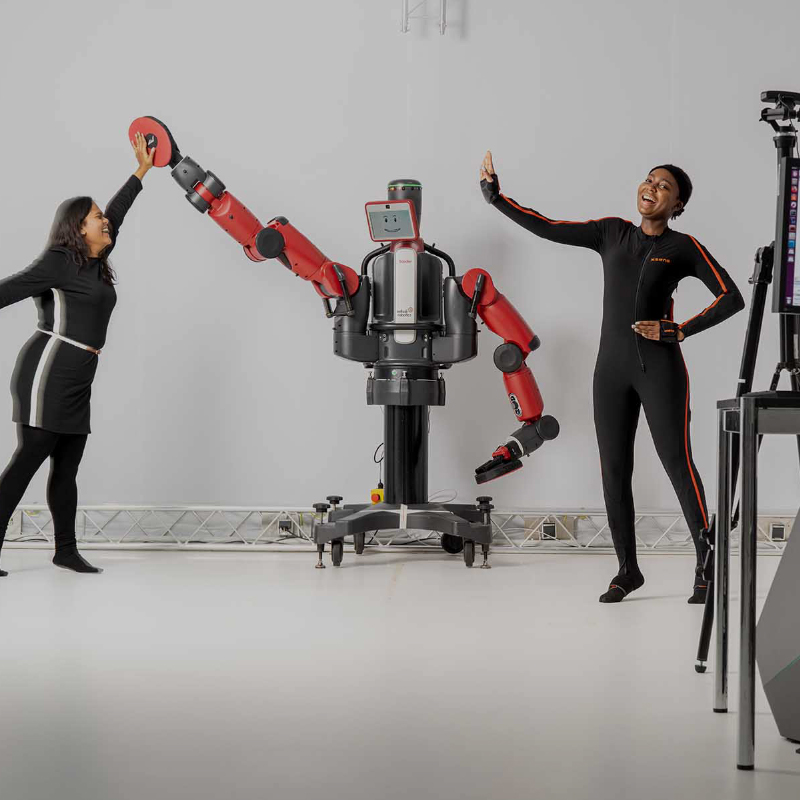 Training robots teaser image
