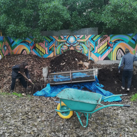 Composting station