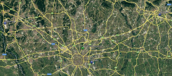 Milan city map with University of Milano-Bicocca and the three main airports