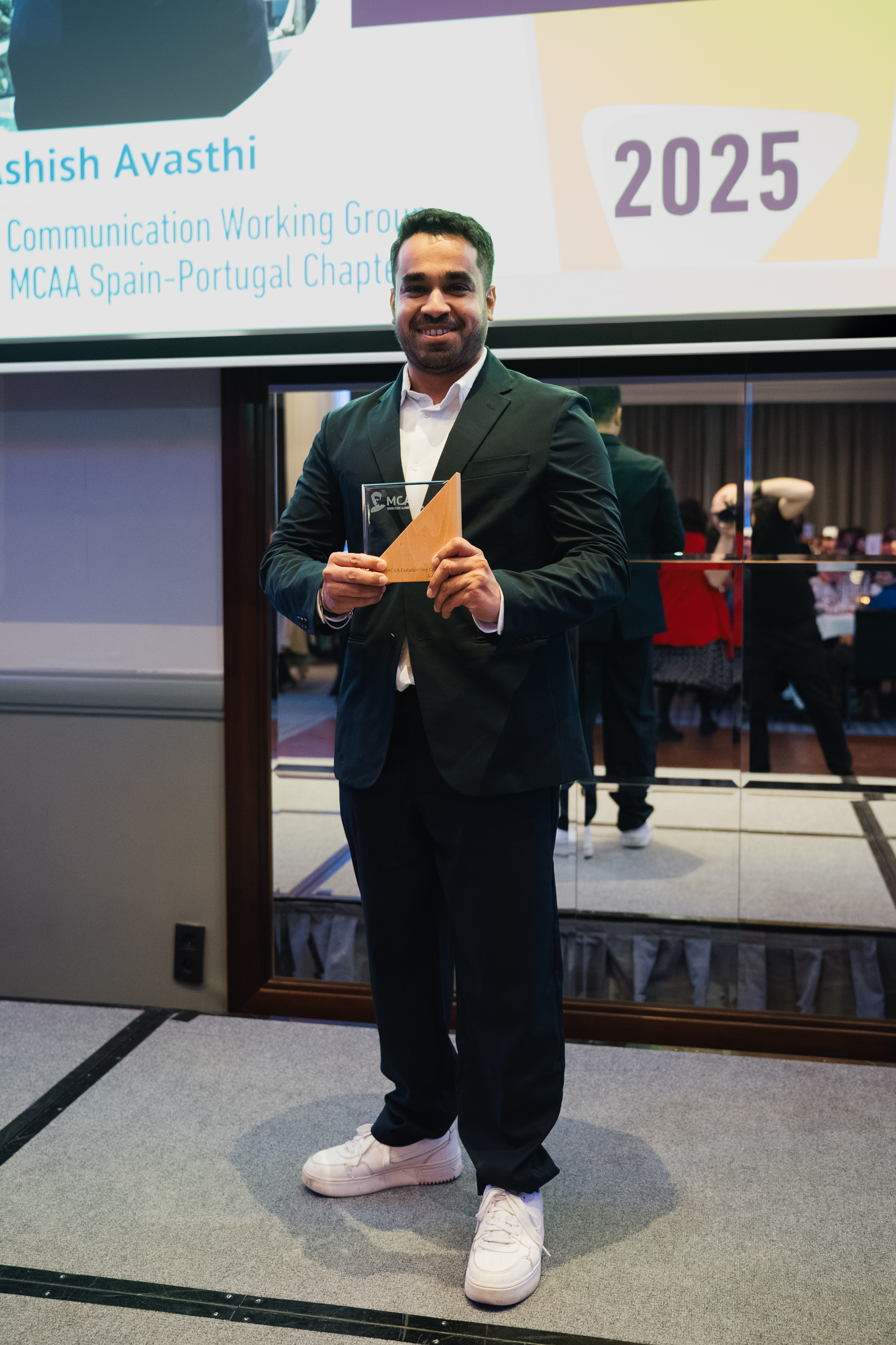 MCAA Outstanding Contributor Award: Ashish Avasthi