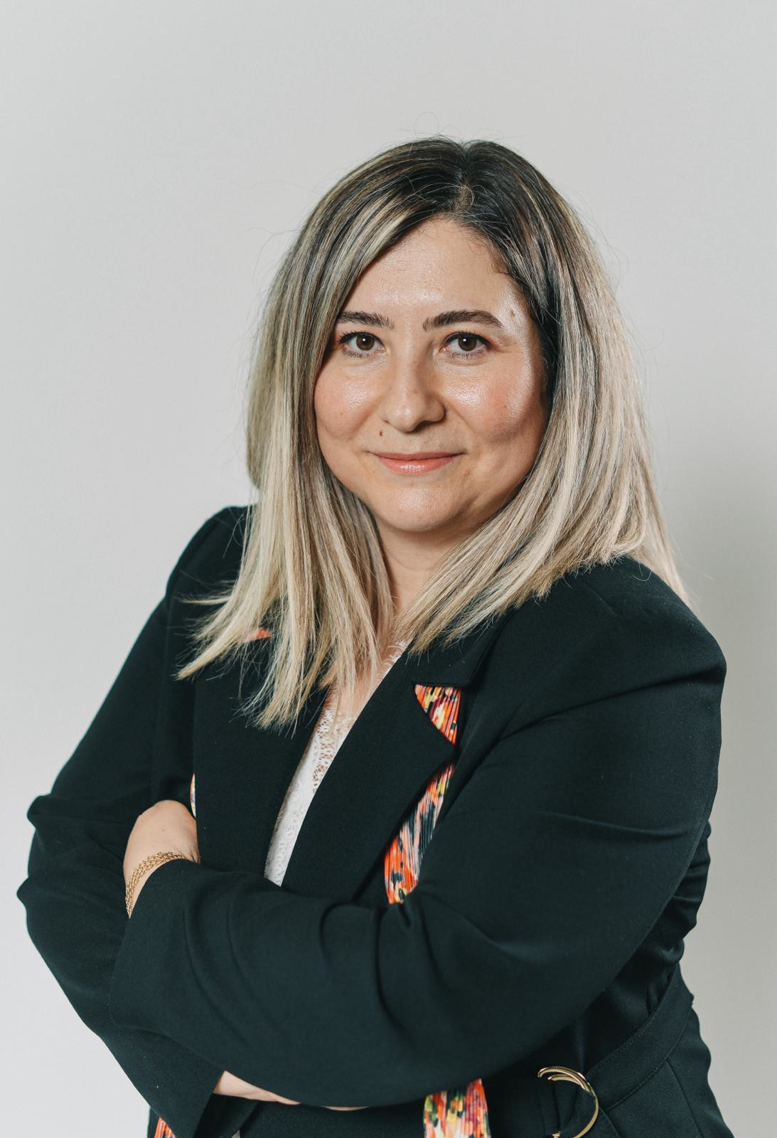 Süreyya Akyüz