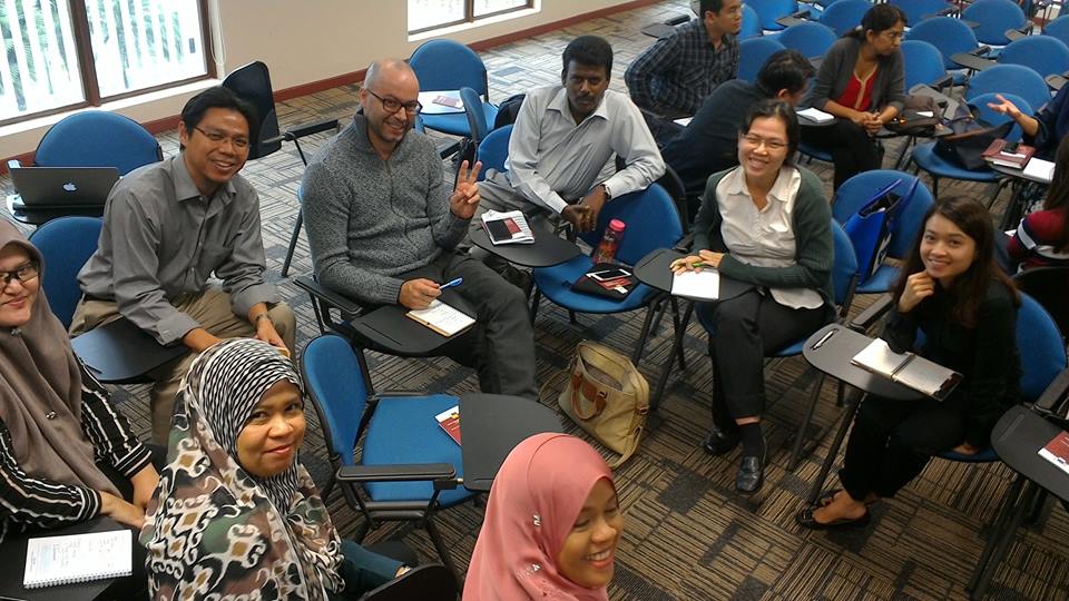 public://posts/marie_curie_fellow_prof._dr._moritz_mueller_also_shared_his_mc_fellowship_experience_to_other_malaysian_researchers_23_november_2016.jpeg Marie Curie Fellow, Prof. Dr. Moritz Mueller also shared his MC fellowship experience to other Malaysian researchers 23 November 2016