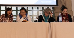 Maria Pérez Lloret and the expert panel teaser image